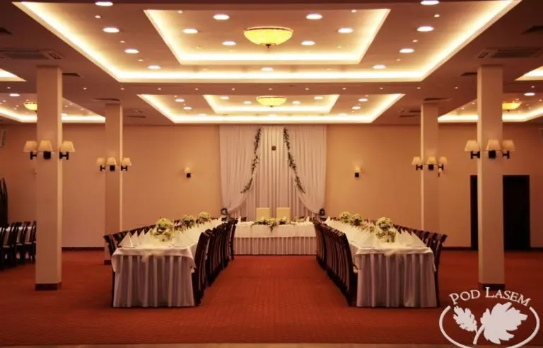 Hotel Chynów - zdjęcie 1