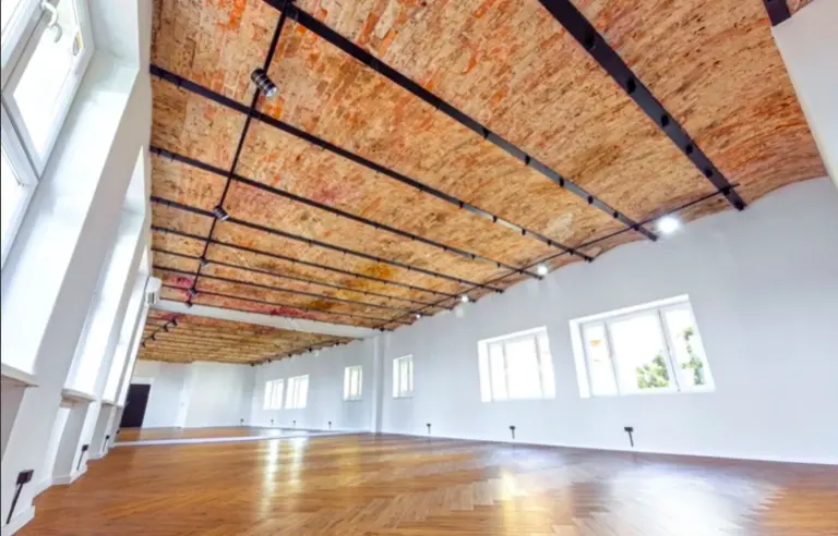 Samo Centrum Wszechświata/Warsaw Event Space - zdjęcie 1