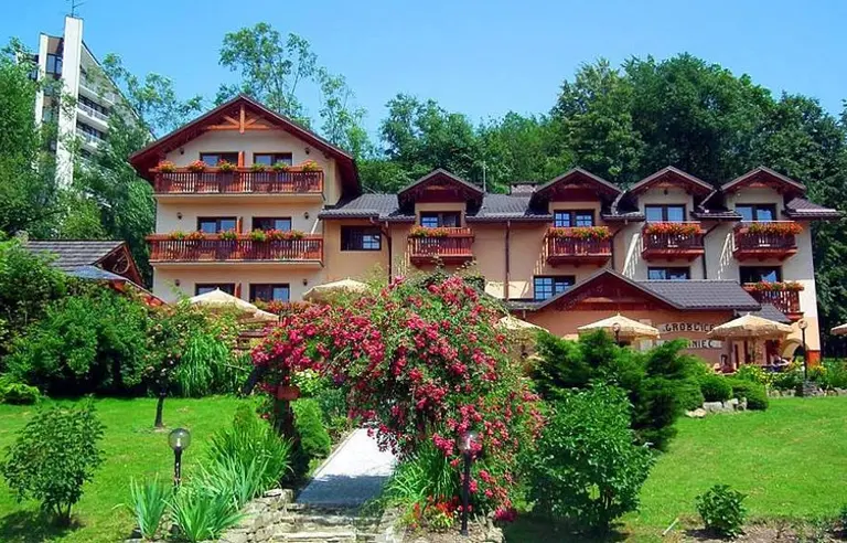 Gościniec Groblice - photo 1