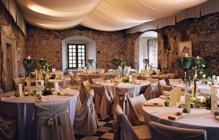 Zamek Korzkiew - zdjęcie 1