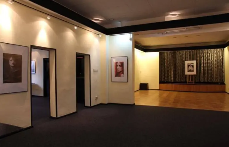 Spółdzielczy Ośrodek Kultury - Scena 210 - photo 1