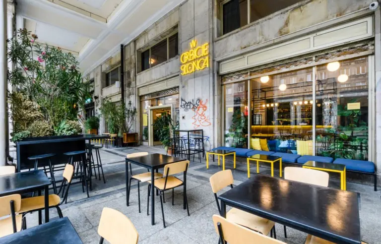 W Orbicie Slonca Warszawa