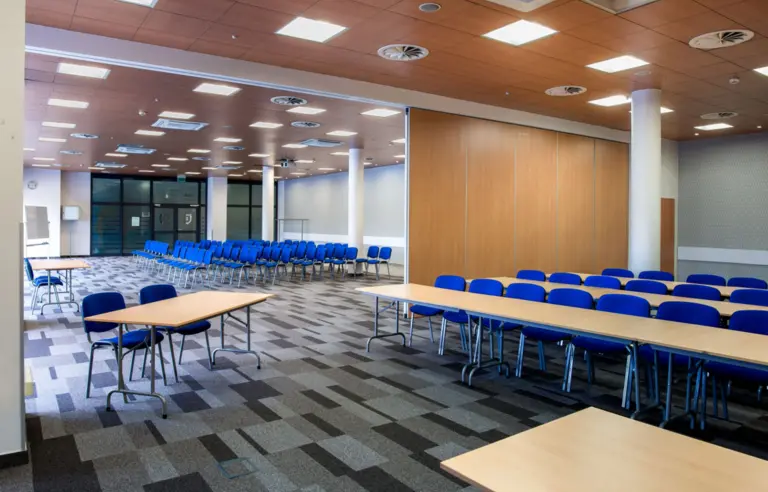 Biznes & Events Hotel Stadion Zawisza - zdjęcie 1