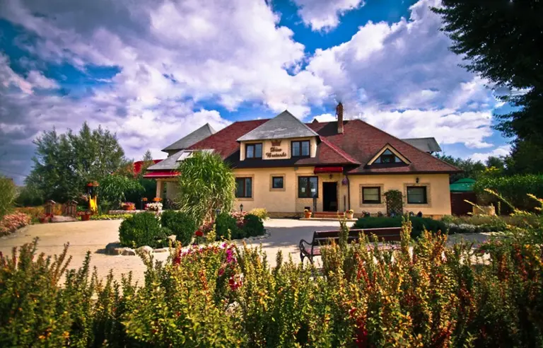 Zajazd Dwa Bratanki - photo 1