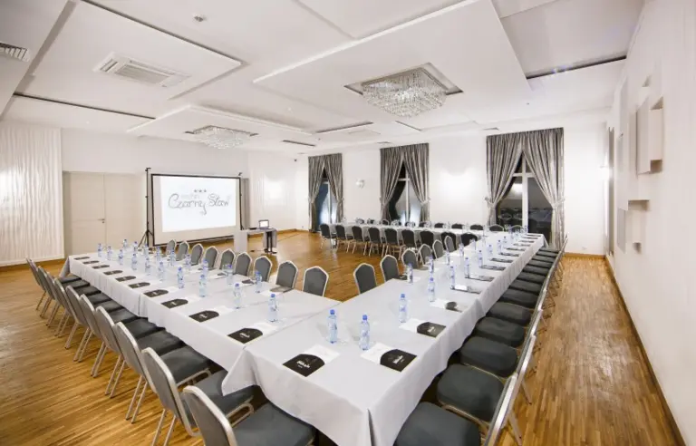 Czarny Staw Hotel - photo 1