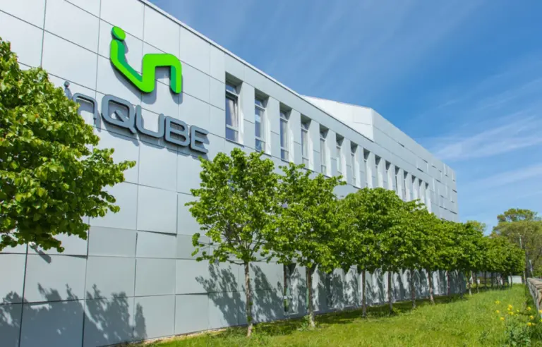 Budynek od ul. Ślężnej