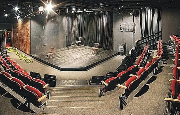 Teatr Korez - zdjęcie 1