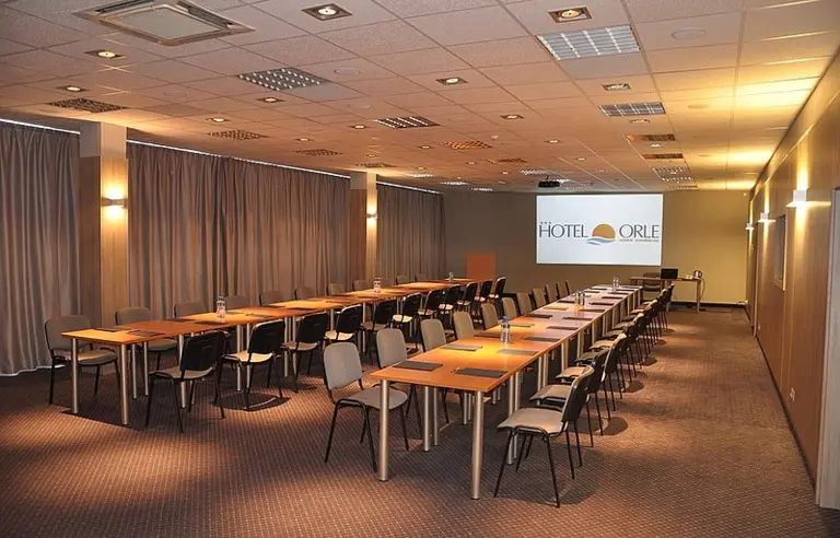 Hotel Orle Centrum Konferencyjne - zdjęcie 1