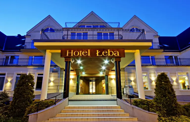 Łeba Hotel & Spa nocą