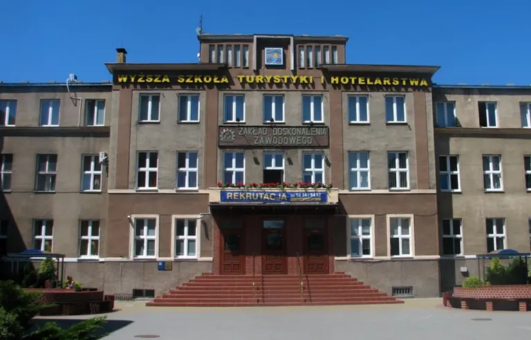 Wyższa Szkoła Turystyki i Hotelarstwa w Gdańsku - photo 1