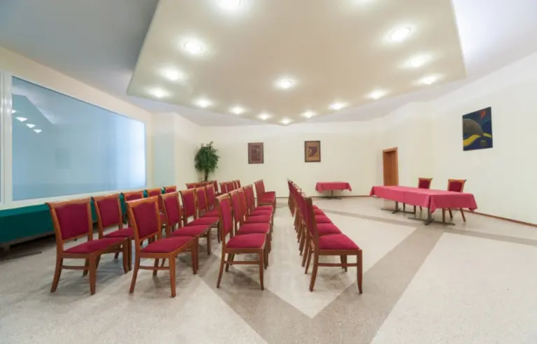 Hotel Gromada Piła - zdjęcie 1