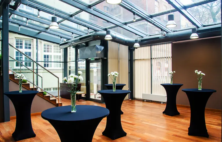 Hotel NH Poznań - zdjęcie 1