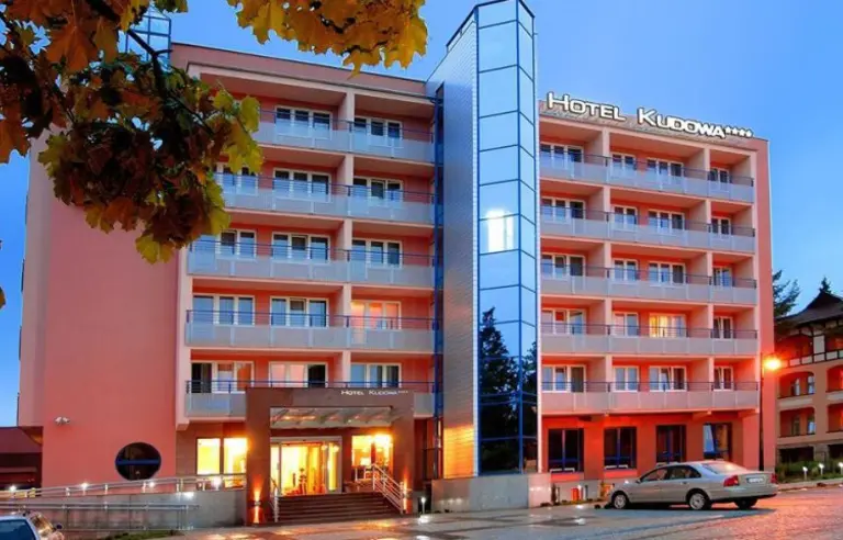 Hotel Kudowa Manufaktura Relaksu - zdjęcie 1