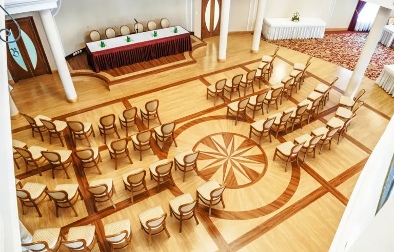 Hotel  "BAŚNIOWA"  Wyszków - zdjęcie 1