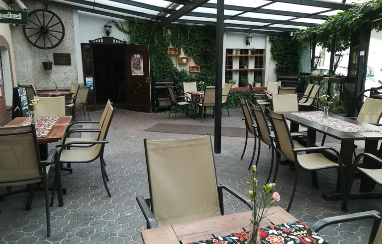 Kawon Piwnica Artystyczna - photo 1