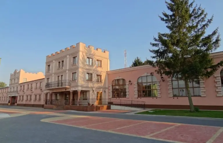 Villa Cyganeria - OBIEKT ZAMKNIĘTY - zdjęcie 1