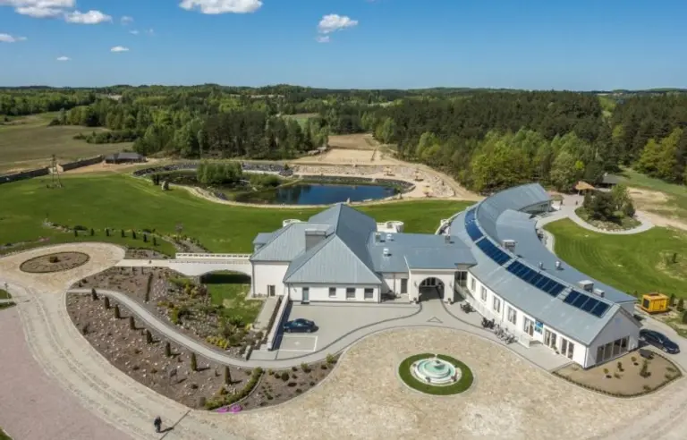 Hotel Kiston - zdjęcie 1