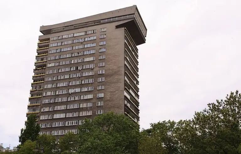 Smolna 8 Studio - OBIEKT ZAMKNIĘTY - zdjęcie 1