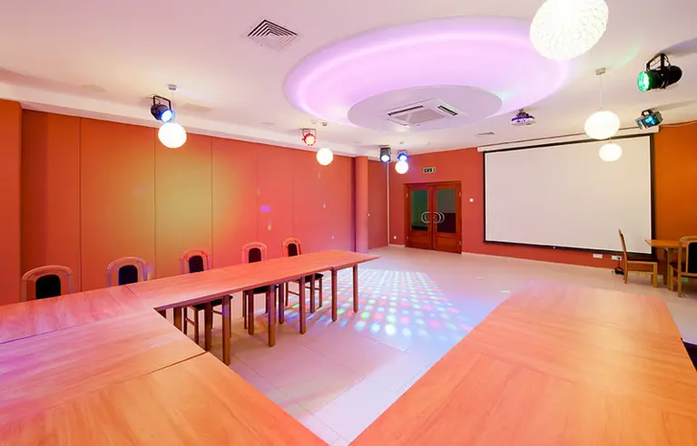 Hotel Tenis - zdjęcie 1