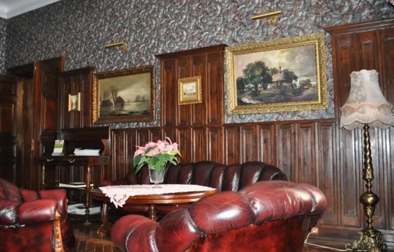 Pałac Piorunów - zdjęcie 1