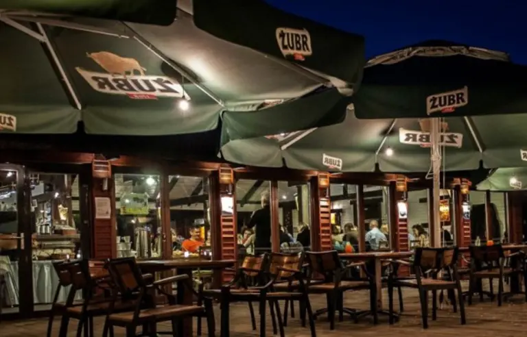 Restauracja Dziki Zakątek - photo 1