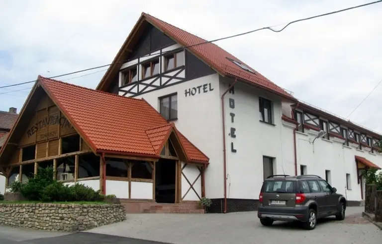 Hotel Koniuszy - OBIEKT ZAMKNIĘTY - photo 1
