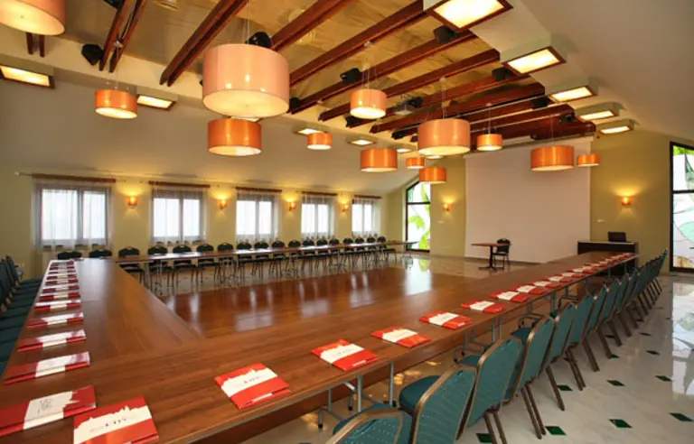 Hotel City SM Business & SPA - zdjęcie 1