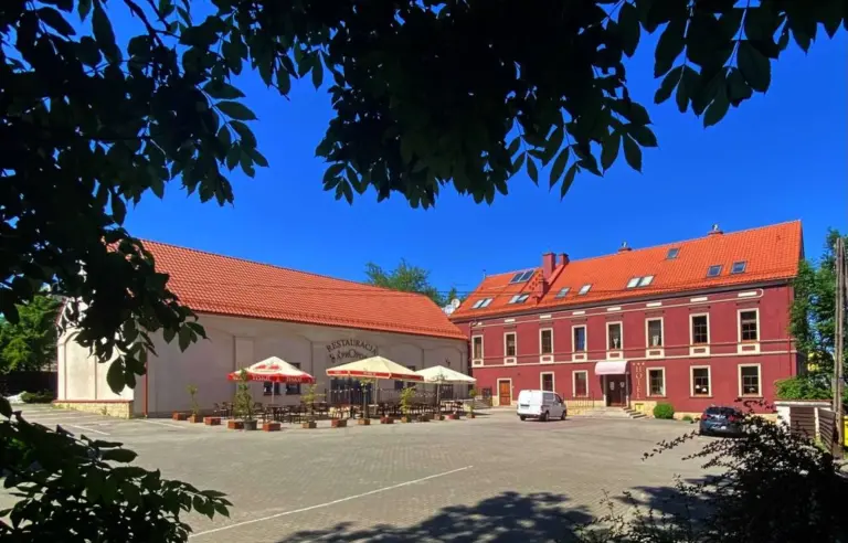 A'Propos Hotel Restauracja Walbrzych