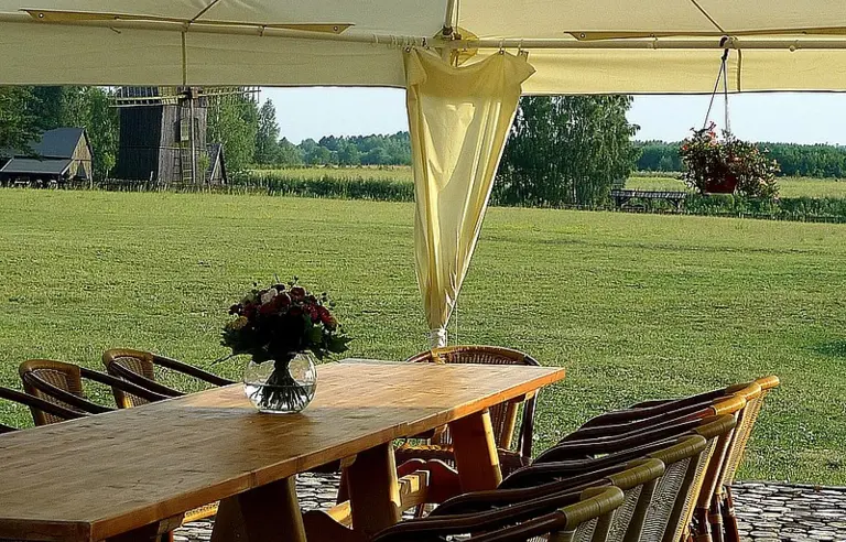 Dworek Pod Wiechą - zdjęcie 1