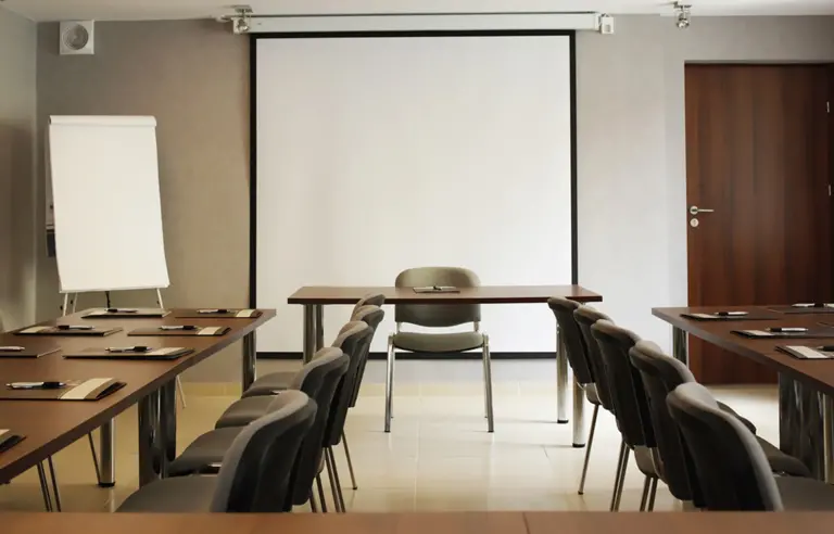 Hotel Iskra - photo 1