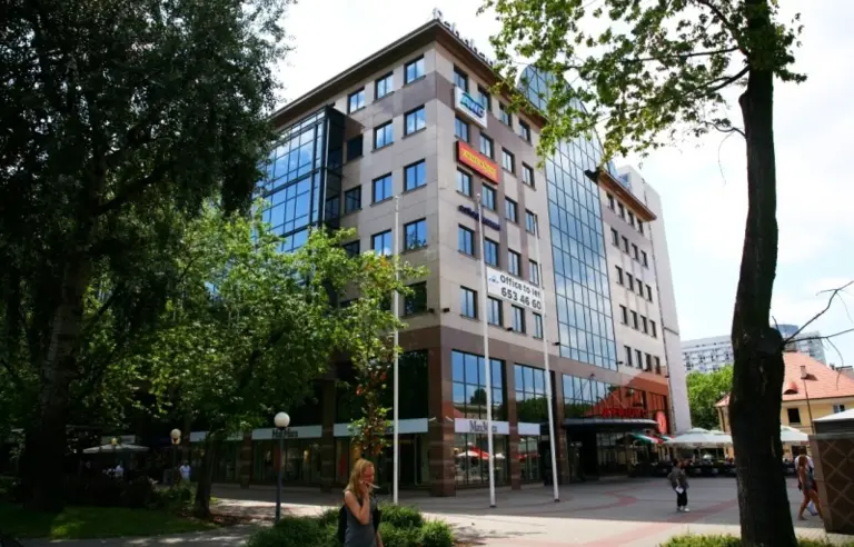 Golden Floor Atrium - zdjęcie 1