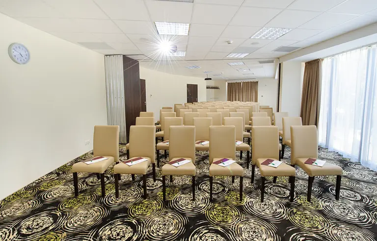 Hotel Trzebnica - zdjęcie 1