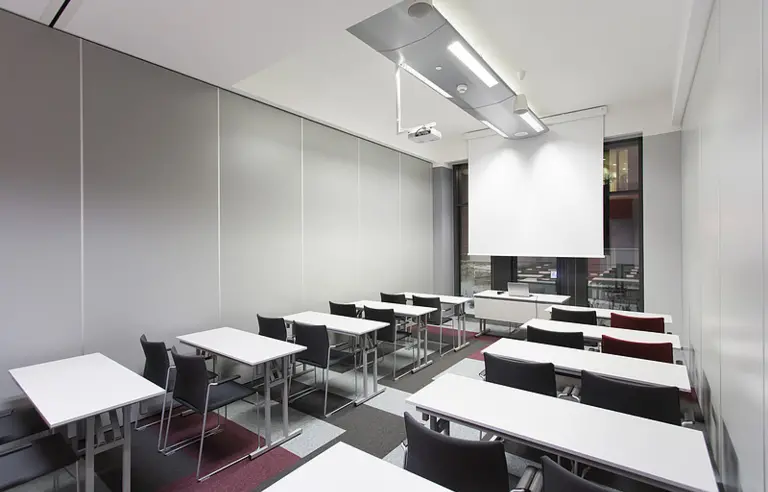 Centrum Konferencyjne NIMBUS - OBIEKT ZAMKNIĘTY - zdjęcie 1