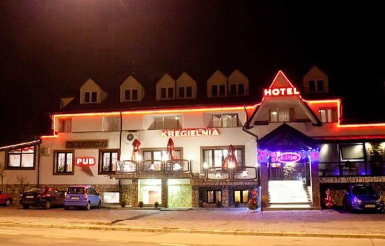 Labirynt Kompleks Hotelowo-Gastronomiczny - photo 1