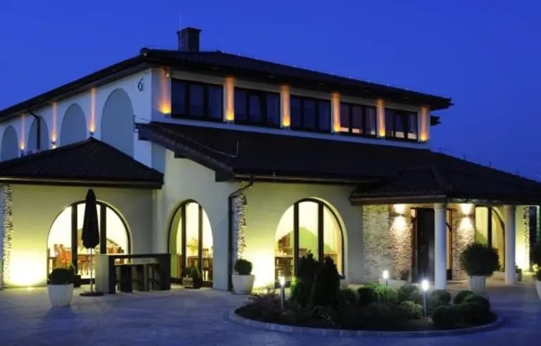 Restauracja Tiffany - zdjęcie 1