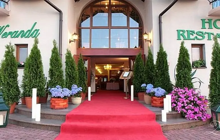 Hotel - Restauracja "Zielona Weranda"