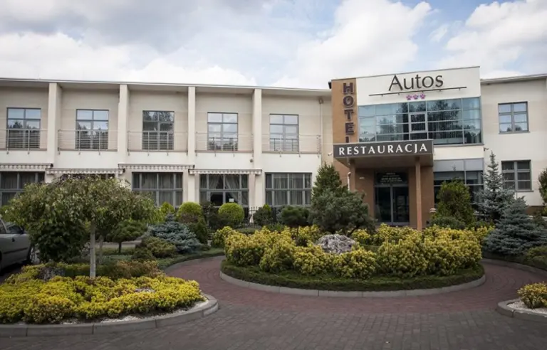 Hotel Autos - zdjęcie 1