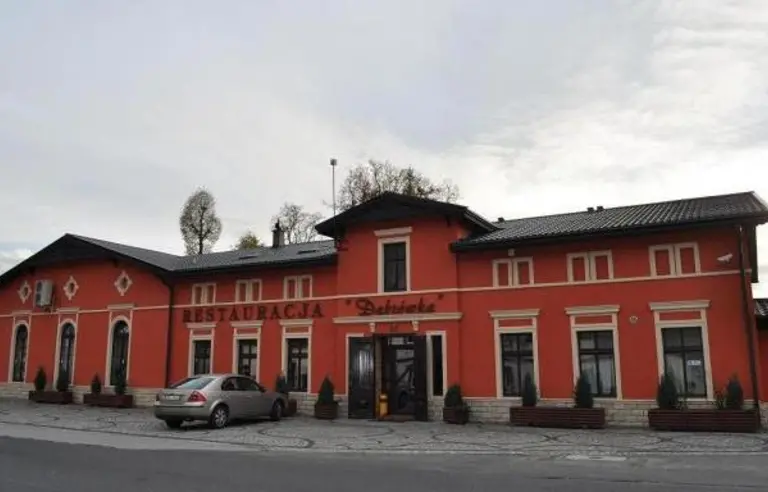 Restauracja Dąbrówka - OBIEKT ZAMKNIĘTY - photo 1