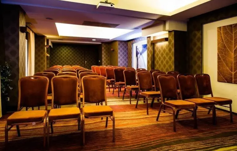 Grand Hotel Boutique - photo 1