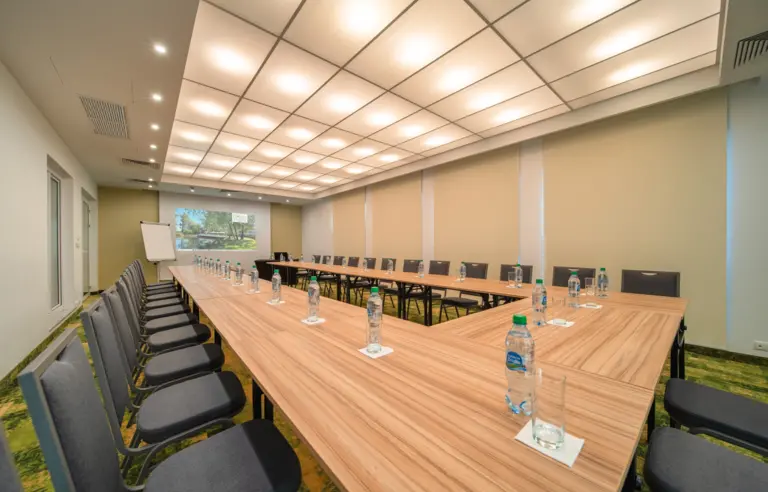 Green Garden Hotel - photo 1