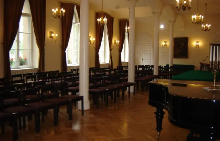 Sala Posiedzeń im. Seweryna Mielżyńskiego Poznańskiego Towarzystwa Przyjaciół Nauk - zdjęcie 1