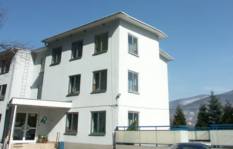 Dom Wczasowy Przodownik - OBIEKT ZAMKNIĘTY - zdjęcie 1