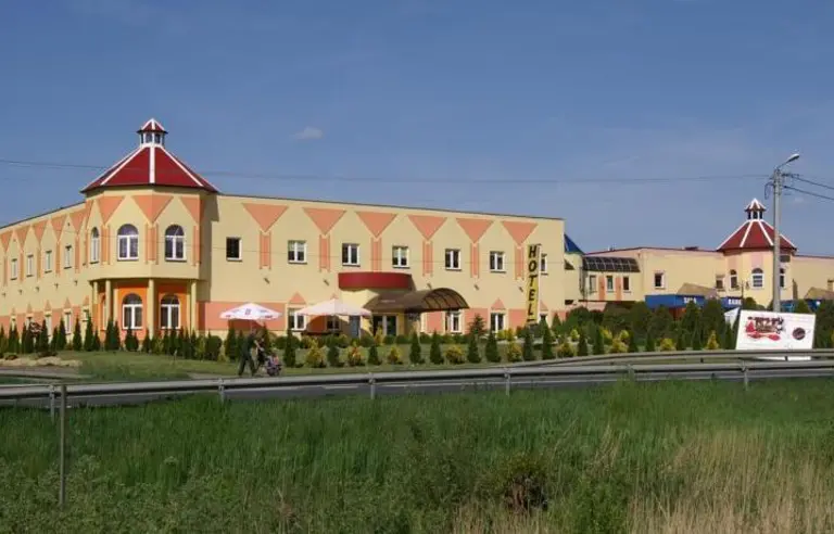 Hotel Restauracja Venus - zdjęcie 1