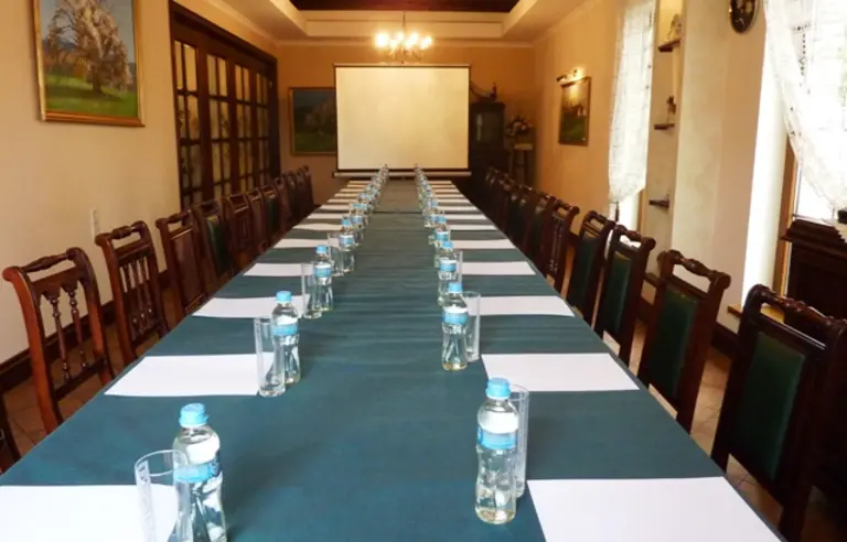 Hotel Gościniec Sucholeski - zdjęcie 1