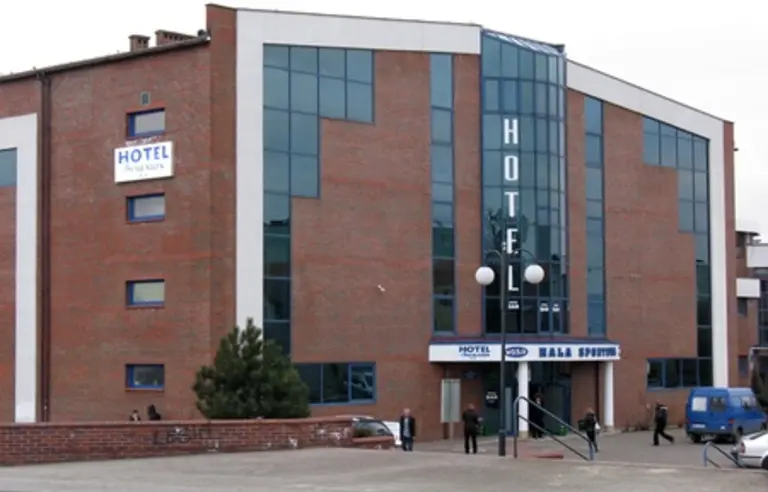 Hotel Maraton Wieluń - photo 1