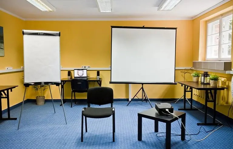 Centrum Szkoleniowe Instytutu NLP Coaching - OBIEKT ZAMKNIĘTY - zdjęcie 1