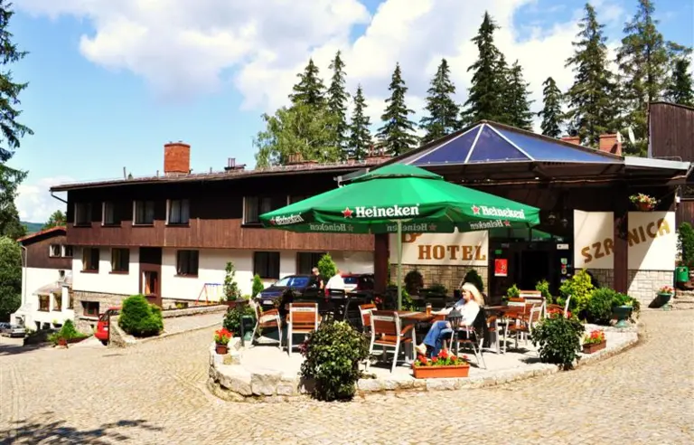 HOTEL SZRENICA