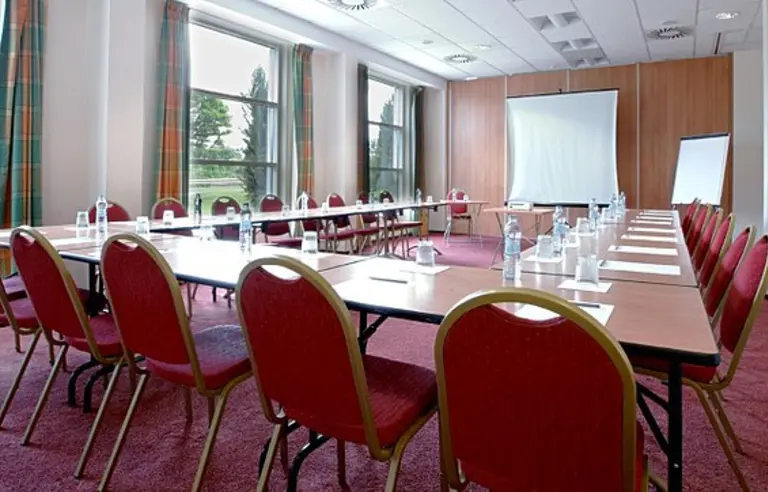 Campanile Poznań - zdjęcie 1