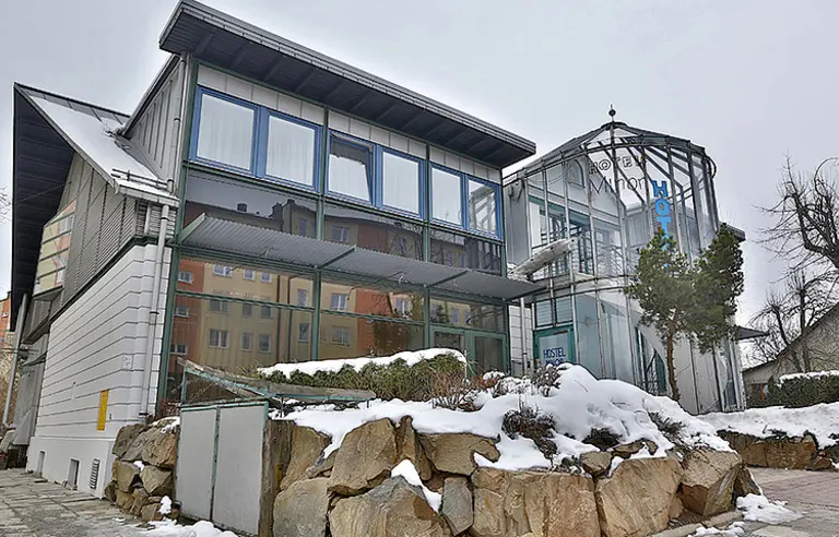 Hostel & Restauracja Minor - OBIEKT ZAMKNIĘTY - zdjęcie 1