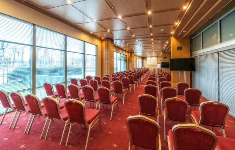 Hotel HP Park Plaza - photo 1